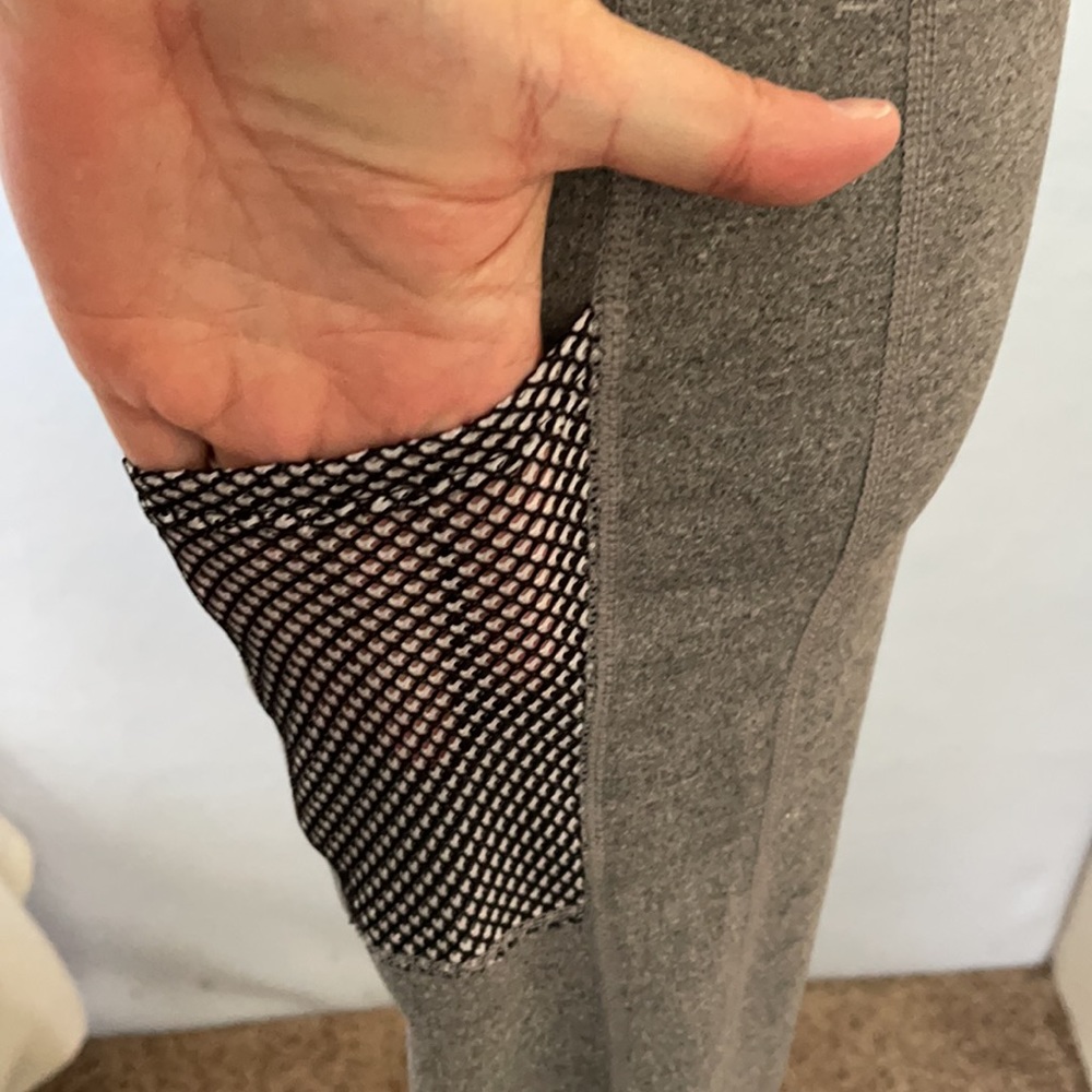Bebe Sports Gray Carpi Workout Sport Leggings - Picture 5 of 11
